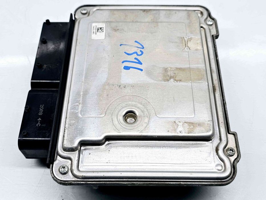 Calculator motor ECU Volkswagen Passat B6 (3C2) [Fabr 2005-2010] 03G90