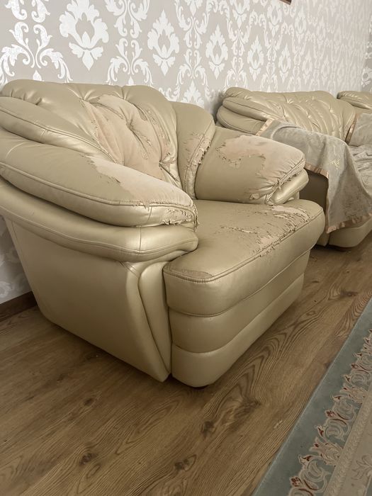 Диван  два кресло