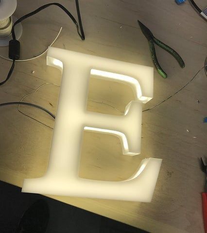 Наружная Реклама .Буква. Баннер. Наклейка. Оракал. Туманка. Световые к