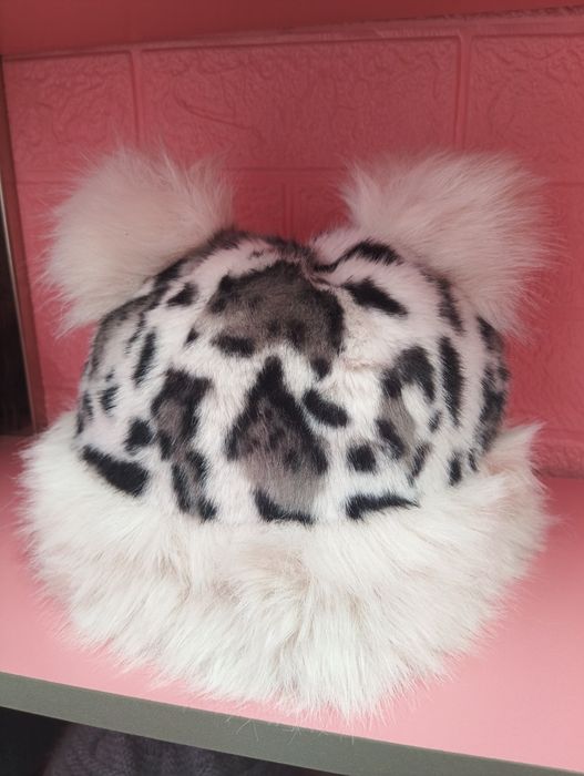 Шапки,нови-10 лв брой