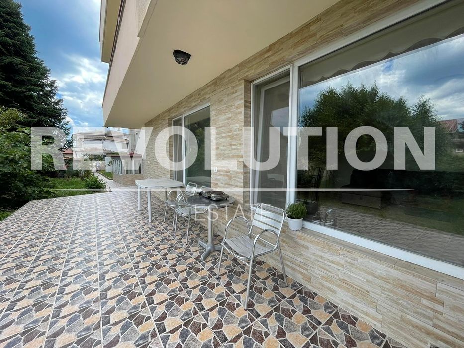 Дава се под наем Етаж от къща в Варна, м-т Траката - 140 кв.м за 450 € - Снимка #7