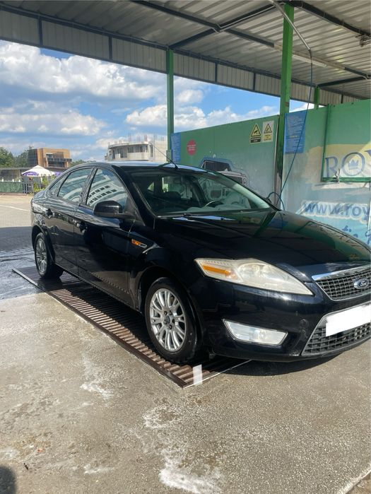Ford Monde Mk4 2008