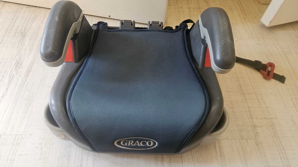 столче за кола Graco