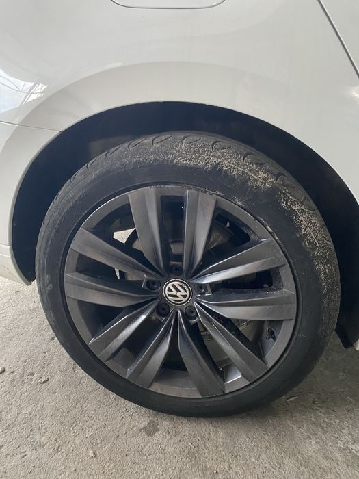 Vând 3 Jante VW Arteon R18 3g8601025r