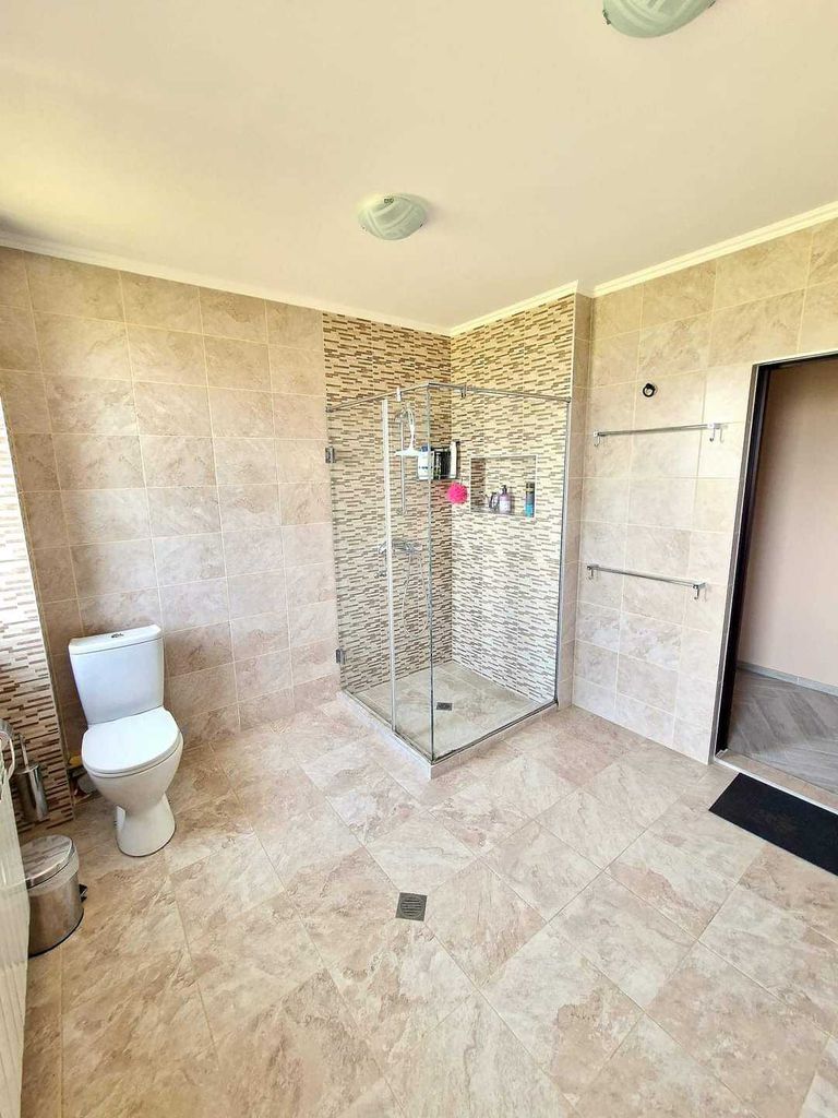 Продава се Къща в с. Приморци, Област Добрич - 280 кв.м за 625 €/кв.м - Снимка #5