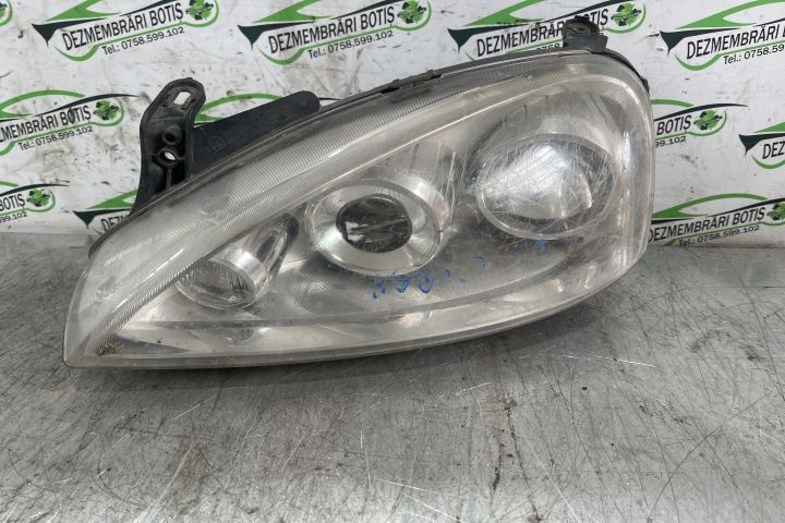 Far stanga 20A424B / 20-A424B Opel Corsa C