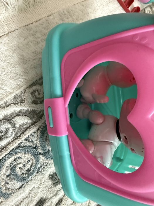 Домик с игрушками