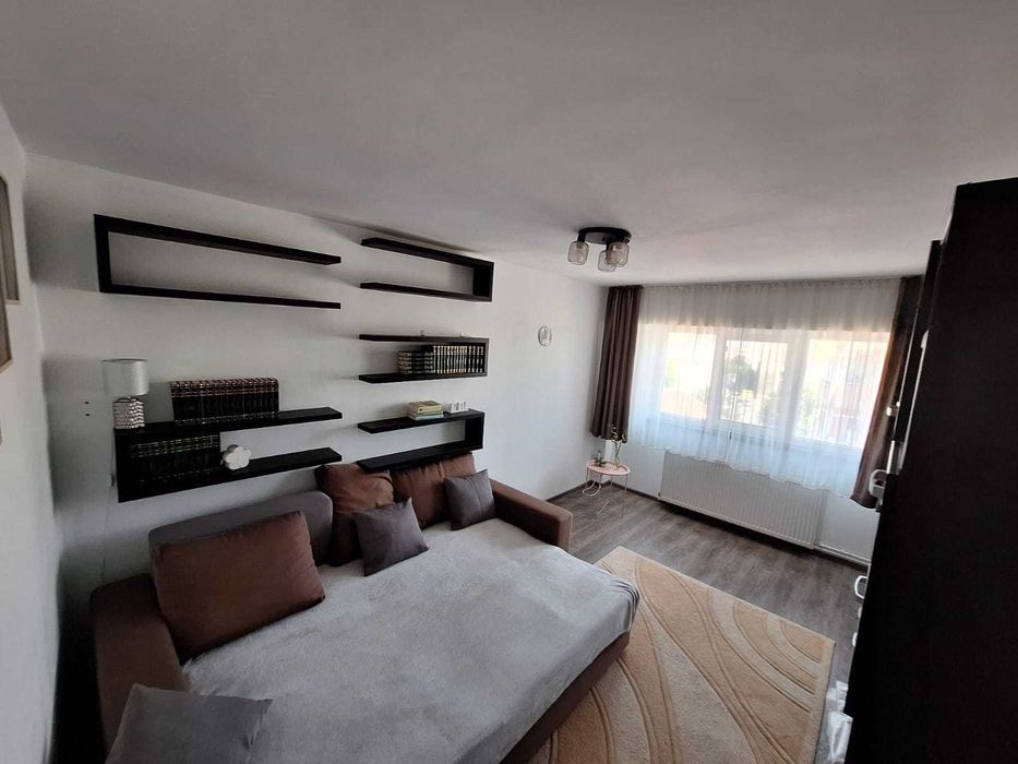 Mangalia apartament 2 camere regim hotelier Rozelor