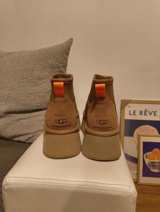 Нови женски боти Ugg Australia размер 37