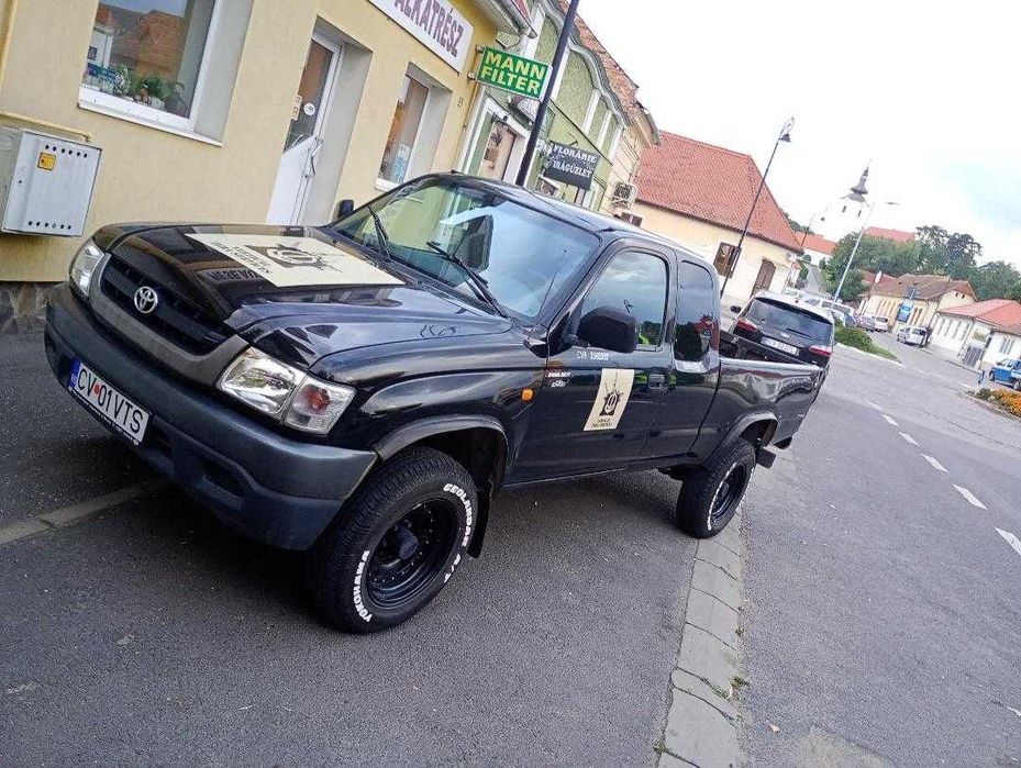 Toyota hilux pickup