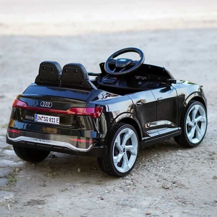 Masinuta electrica pentru copii, Audi SQ8, telecomanda inclusa,70W 12V