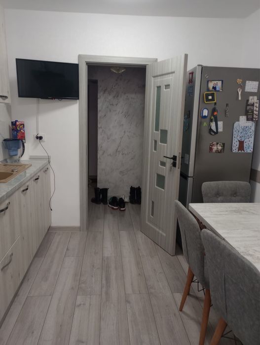 Vand/ Schimb apartament 4 camere