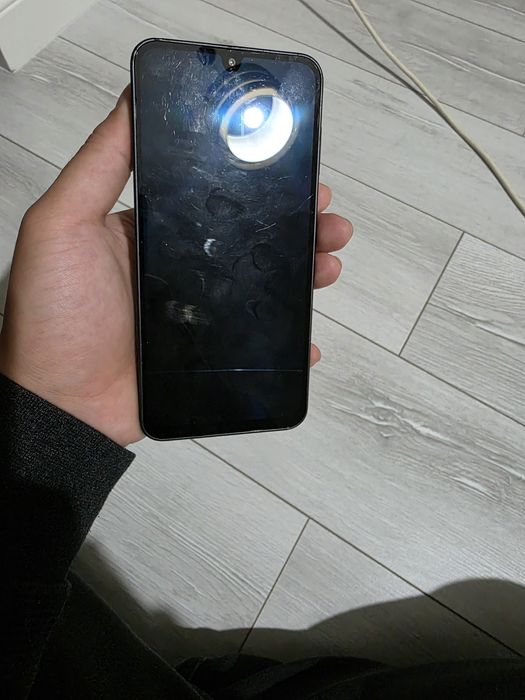 SAMSUNG A16 использованный