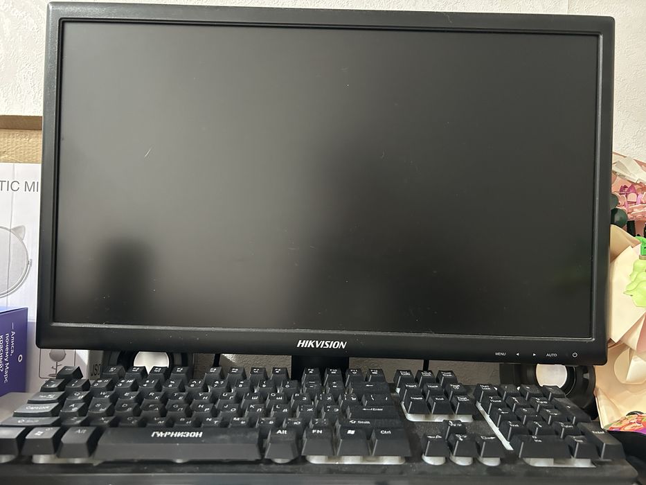 Продам компьютер подходит для игр