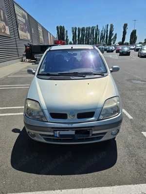 Vând Renault Scenic