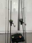 Set pescuit Mulineta Okuma Aventa 10.000 + Lanseta Daiwa 3.60m 3 buc