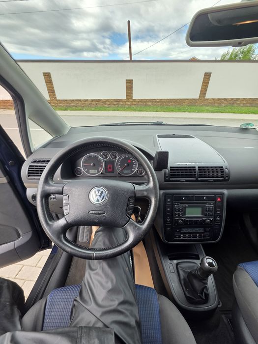 Vând vw sharan 7 locuri