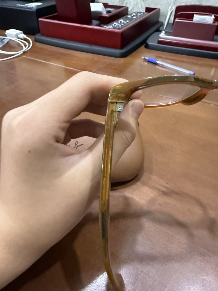 Ray Ban Meta Gold rangi