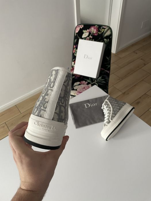 Tenesi Dior Walk'n Platform