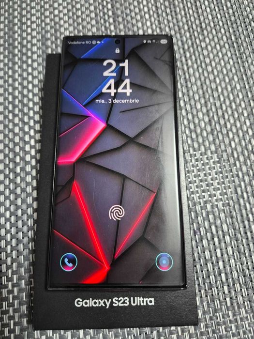 Samsung Galaxy S23 Ultra PhantomBlack RAM :8GB , ROM :256 GB