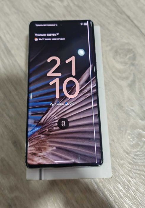 продам Google Pixel 7 Pro 12/128Gb 5G (полоска на экране)