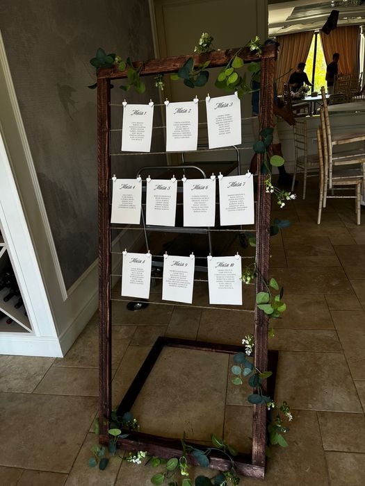 Inchiriere decor lemn nuntă sau alte evenimente