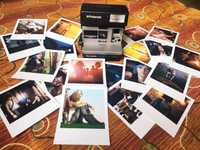 Polaroid 600 Sun600 LMS Built-in Flash Instant Film Camera