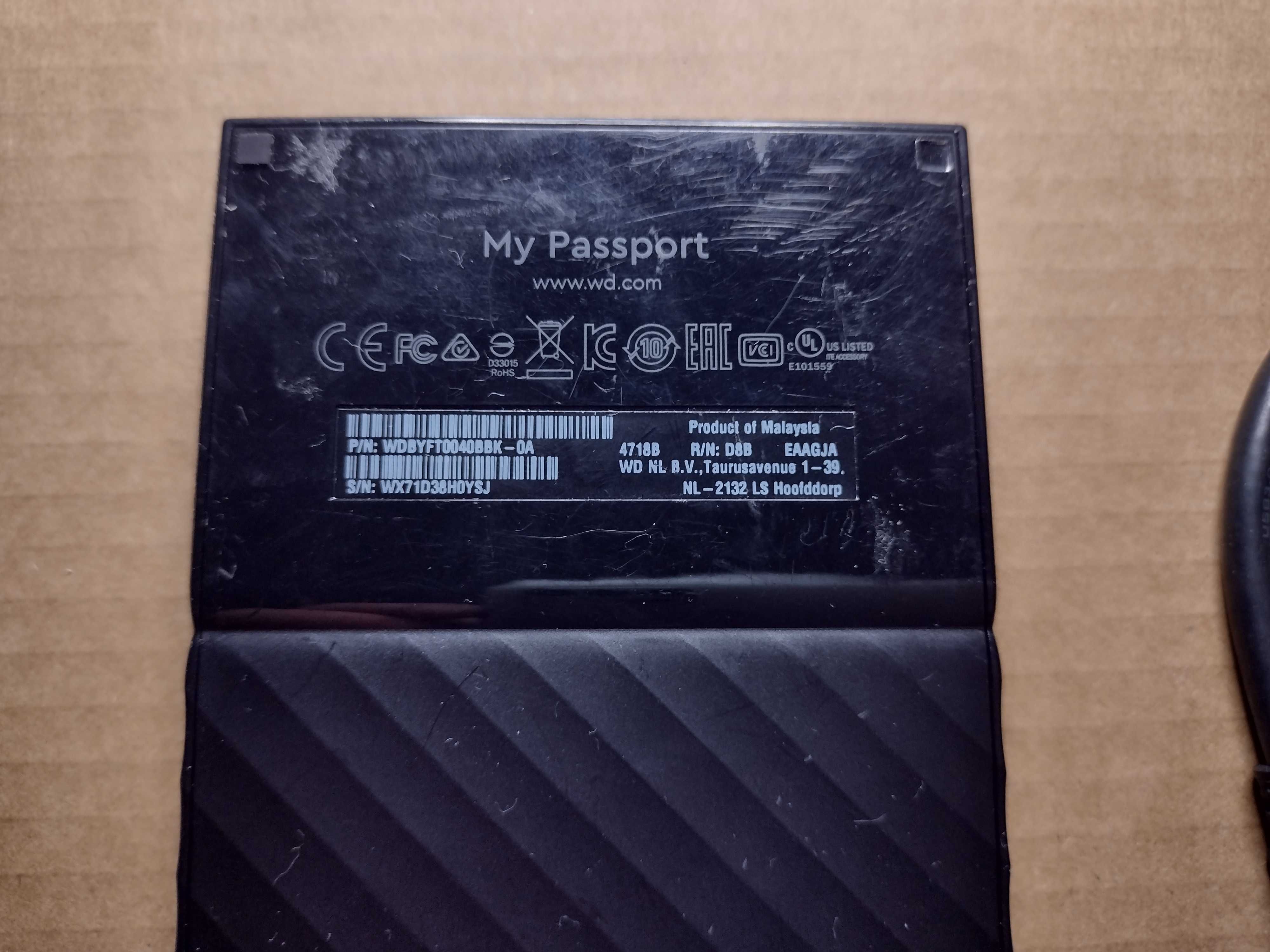 Hard extern portabil Western Digital My Passport 2.5 4TB USB 3.0