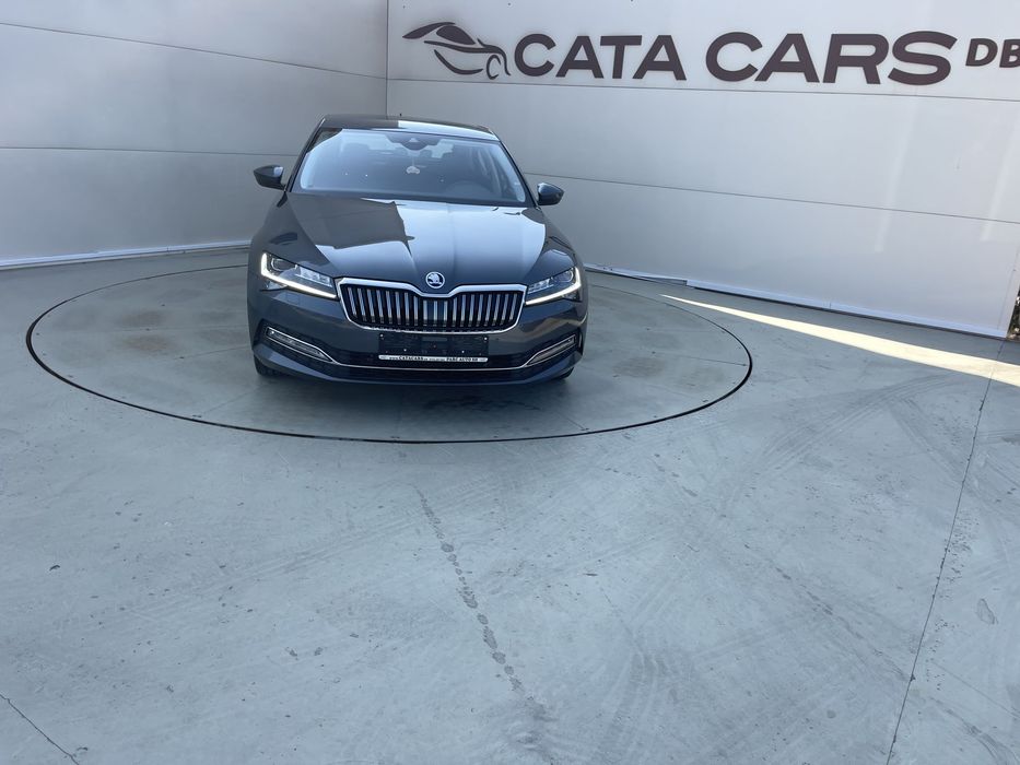 Skoda Superb Skoda Superb 2.0TDI, 150CP, LED, Distronic, Cockpit, Keyless, Canton