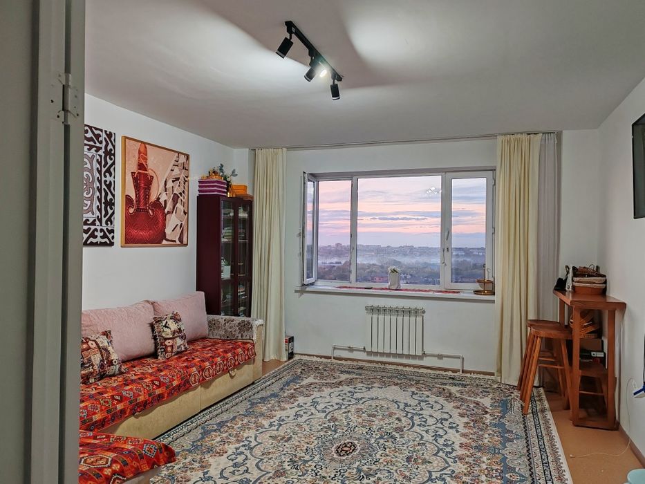 Продаётся 2 комнатная квартира в самом перспективном районе города