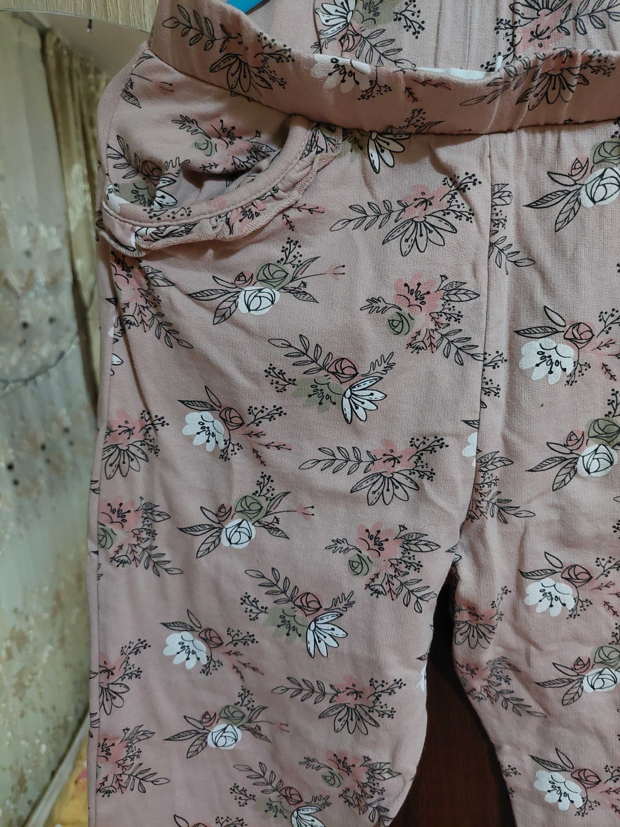 Pantalon motiv floral fete