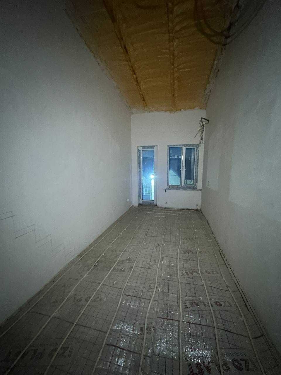 Продам 5 комнатную (136m2) новостройку на Сергели, Узгариш метро