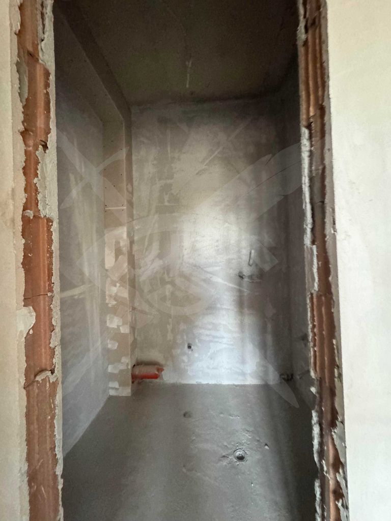 Продава се Тристаен апартамент в Варна, Бриз - 350 кв.м за 858 €/кв.м - Снимка #17