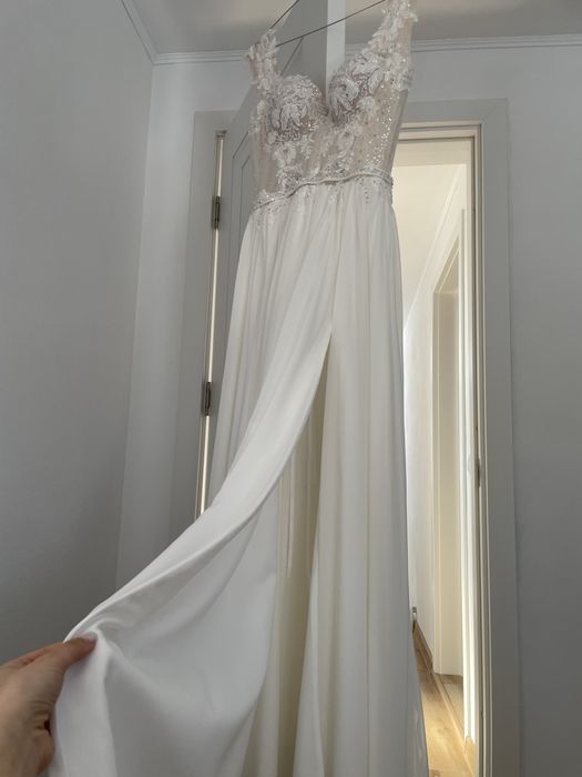 Vand rochie mireasa