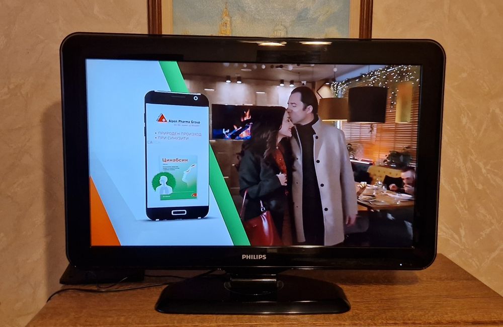 LCD Full HD Tелевизор Philips