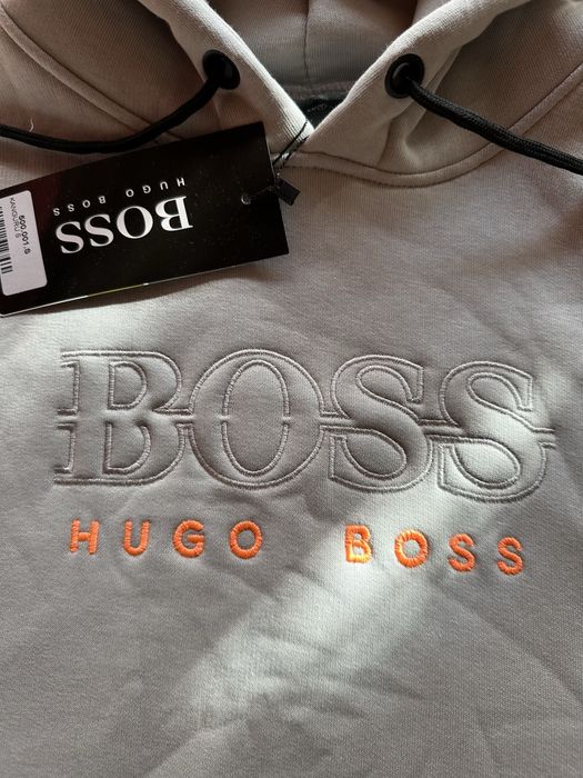 Мъжки,памучен суитчер Hugo BOSS в сиво с бродирано лого,ватиран