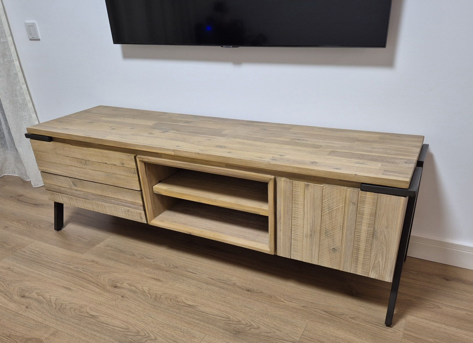 Comoda TV LEMN MASIV de SALCAM cu finisaj natural albit | 165 cm