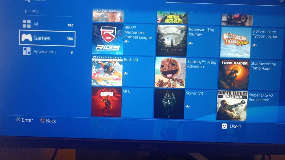 PS4 Pro Modat 1 TB cu VR si  cu HDD EXT  de 4 TB  cu 184 de jocuri