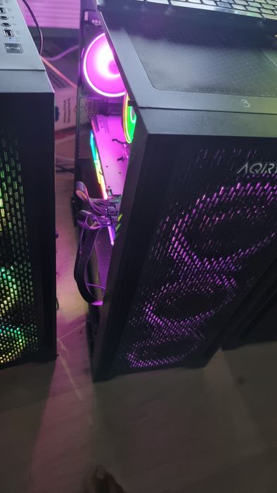 Vând RTX 3090 suprim  in stare foarte bună