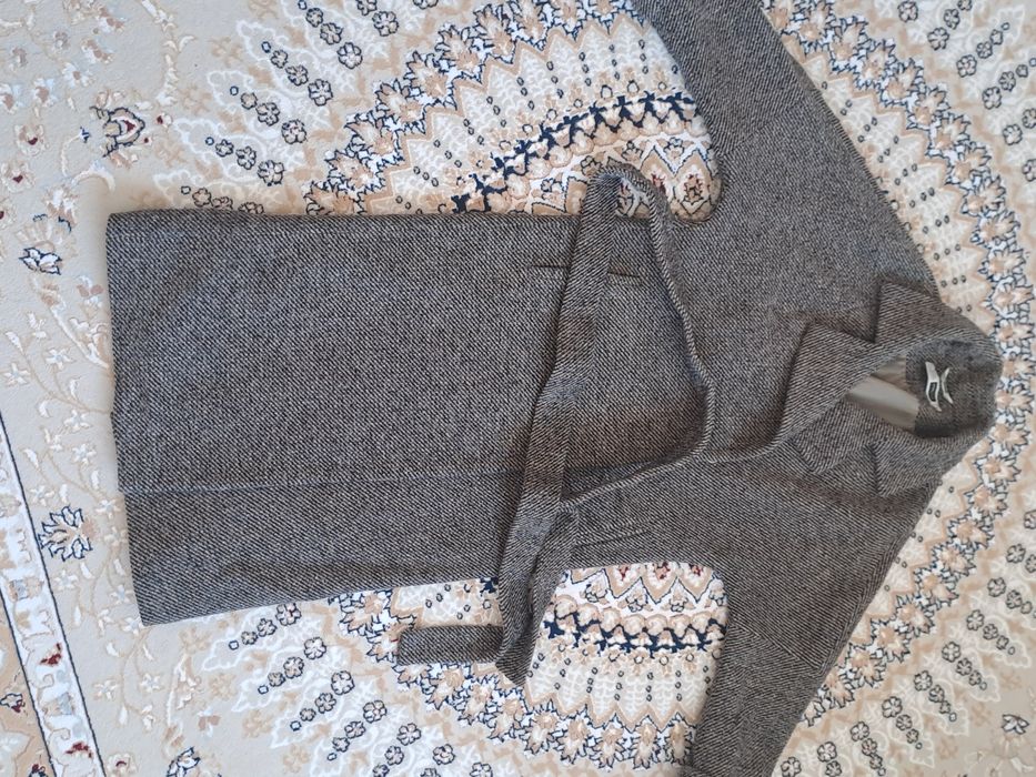 Демисезонное пальто