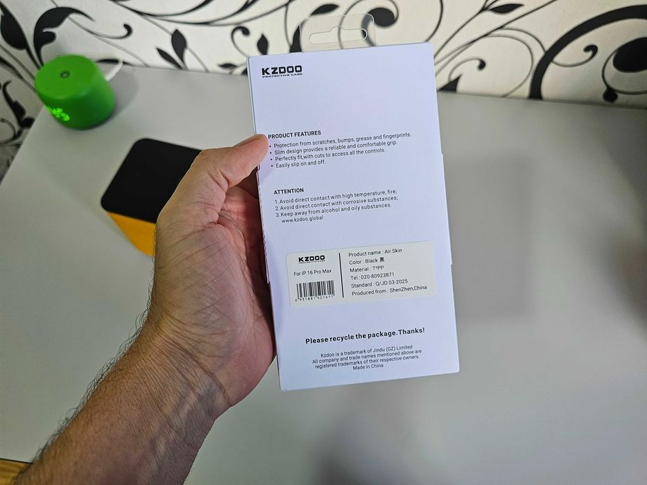 ПРОДАМ К- DOO Air Skin чехол от iPhone 16 PRO MAX. Абсолютно НОВОЕ