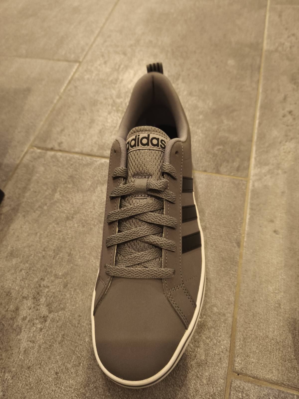 Нови маратонки Adidas