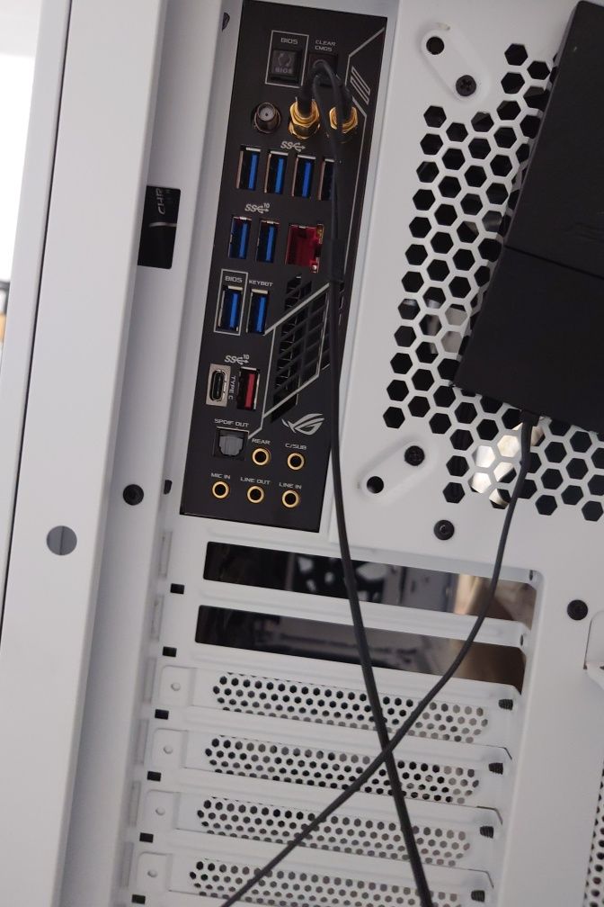 PC Gaming Workstation AMD Threadripper 1950X TR4, 64GB Ram, 2TB SSD M2