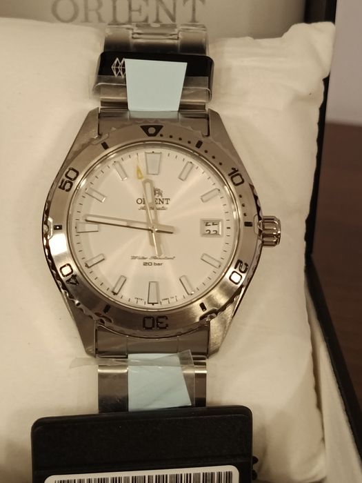 Orient RA-AC0Q03S30B; ORIGINAL, sigilat.