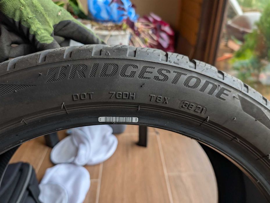 255 40 20 зимни Bridgestone Blizzak LM001 -  4 бр