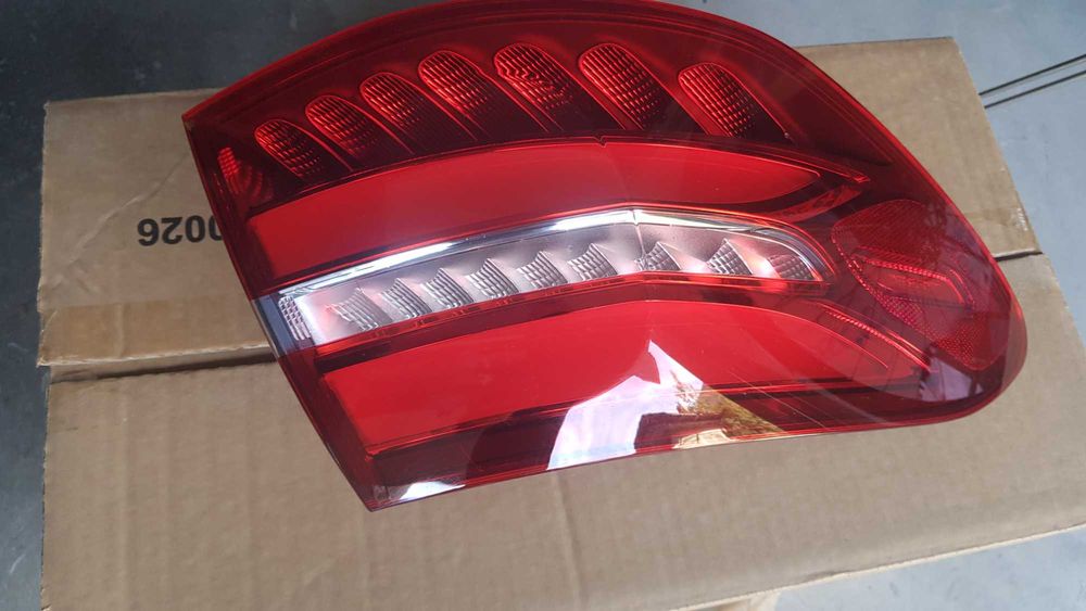 2 броя стопове за Mercedes GLC 2015-2018