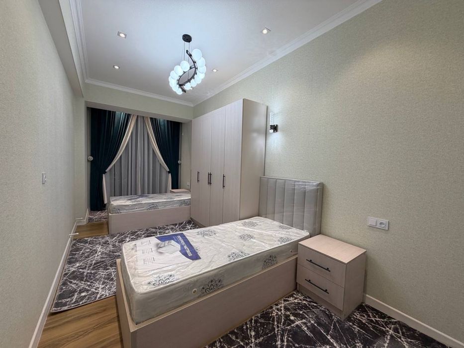 Продается 3х комнатная квартира с евро ремонтом с мебелью и техникой