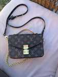 Geanta femei louis vuitton
