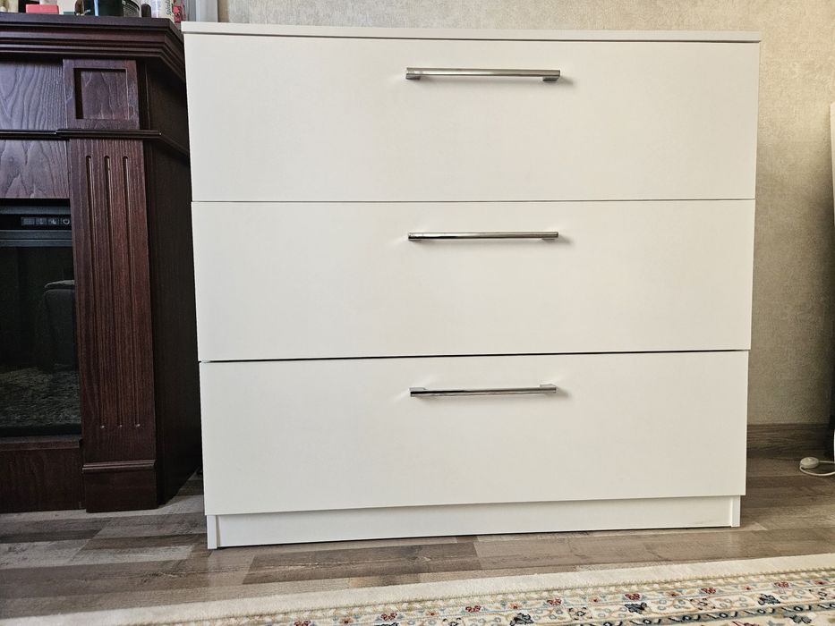 Продам комод для белья