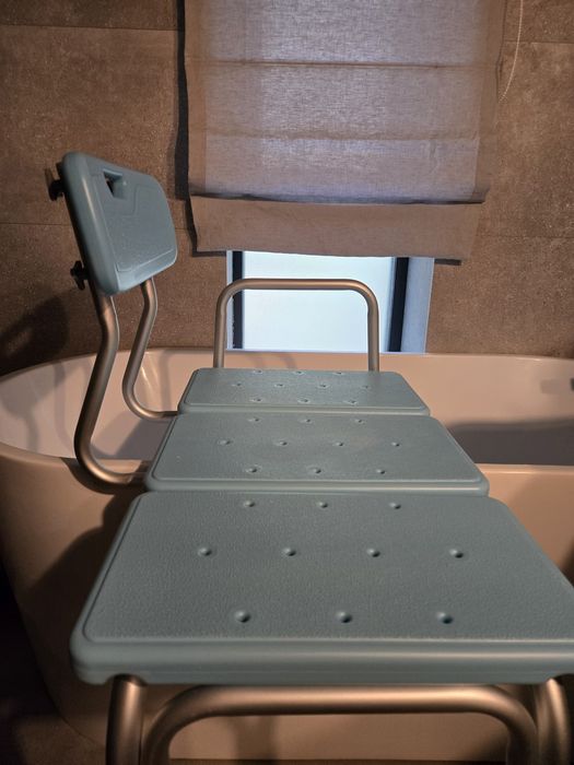 Scaun pentru Cadă si Duș Vârstnici și pers cu dizabilități